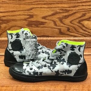 Converse Chuck Taylor‎ All Star Rubber Hi Grey Black Camo Neon Size Junior 5